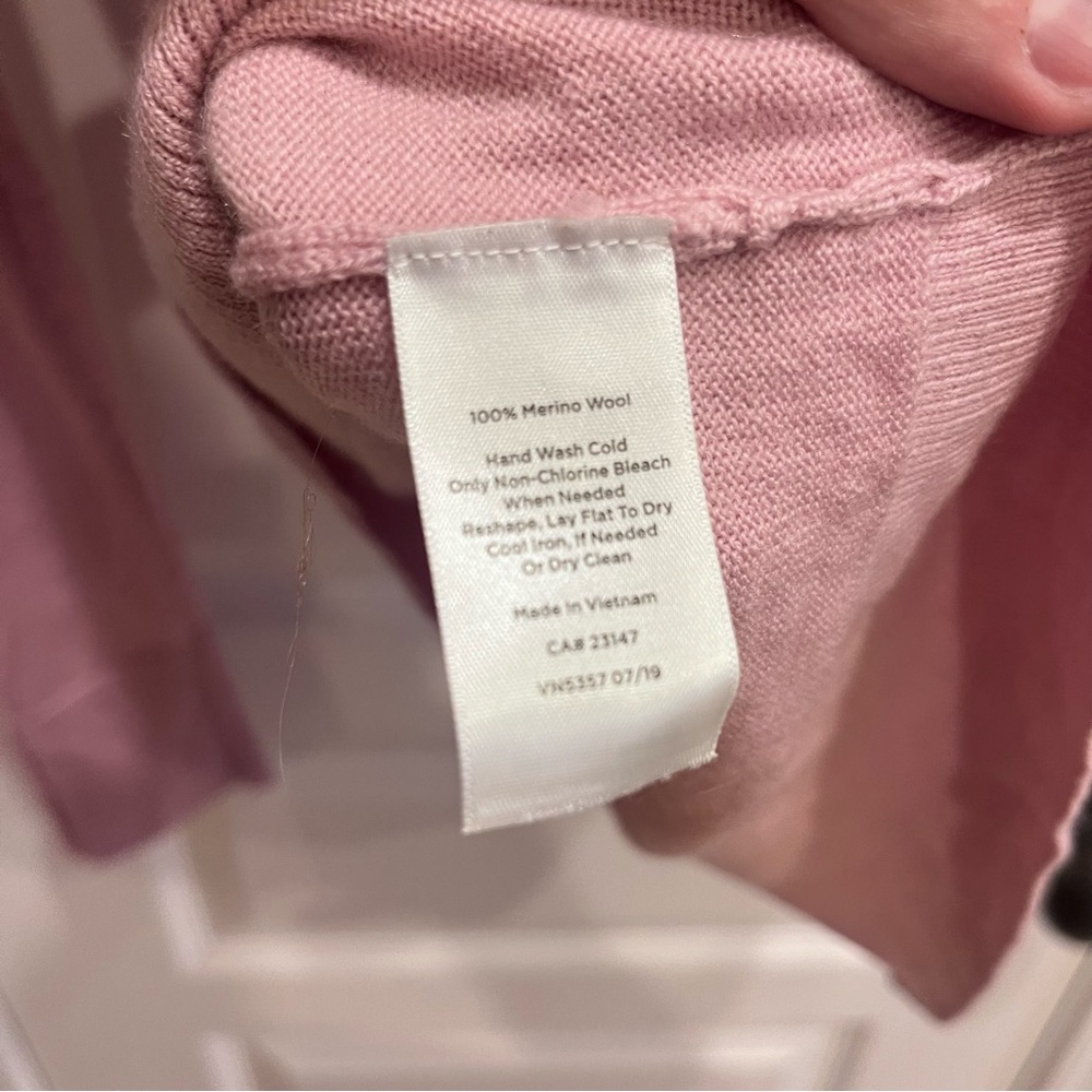 Talbots 100% Merino Wool Cowl Neck Sweater Light Pink Small Minimalist Soft - Picture 9 of 9